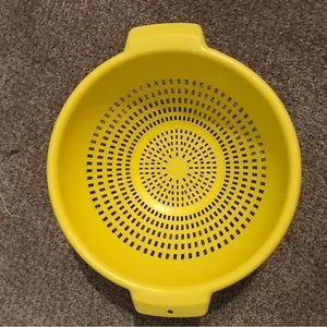 Federal warehouse, villaware Yellow calendar. Vintage